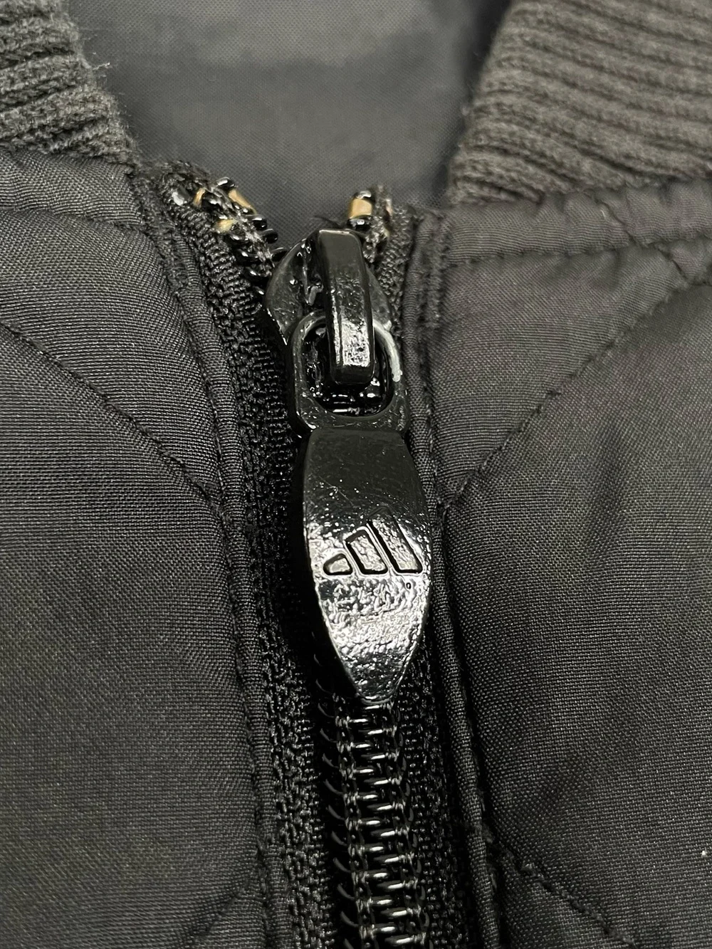 Adidas Quilted Bomber Jacket Mens Large Black Tricot Logo 3 Stripes Full Zip